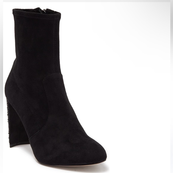 Jewel Badgley Mischka Booties - Picture 12 of 12